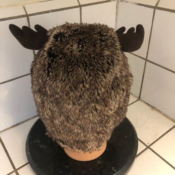 Faux Fur Moose Antler Hat for a child. Kids will love wearing this hat - used. - Picture 4 of 7
